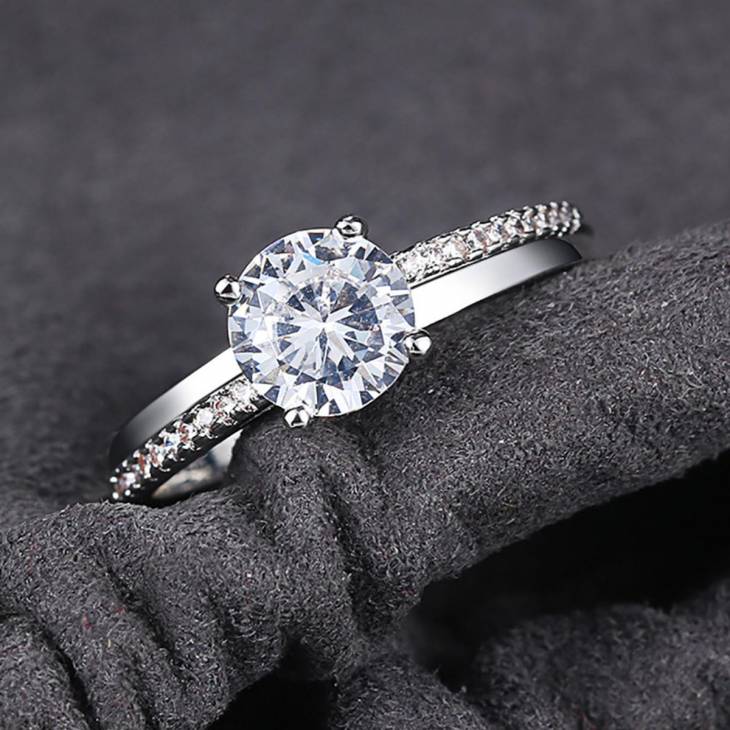 彰化 現金高價收購鑽石戒指 鑽石項鍊，歡迎加LINE估價